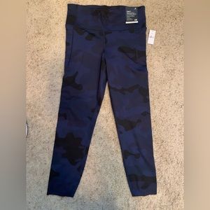 GapFit Workout Tights